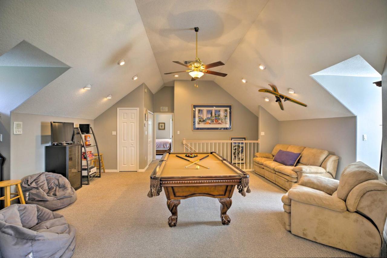 Waterfront Lake Placid Home With Dock And Fire Pit ภายนอก รูปภาพ